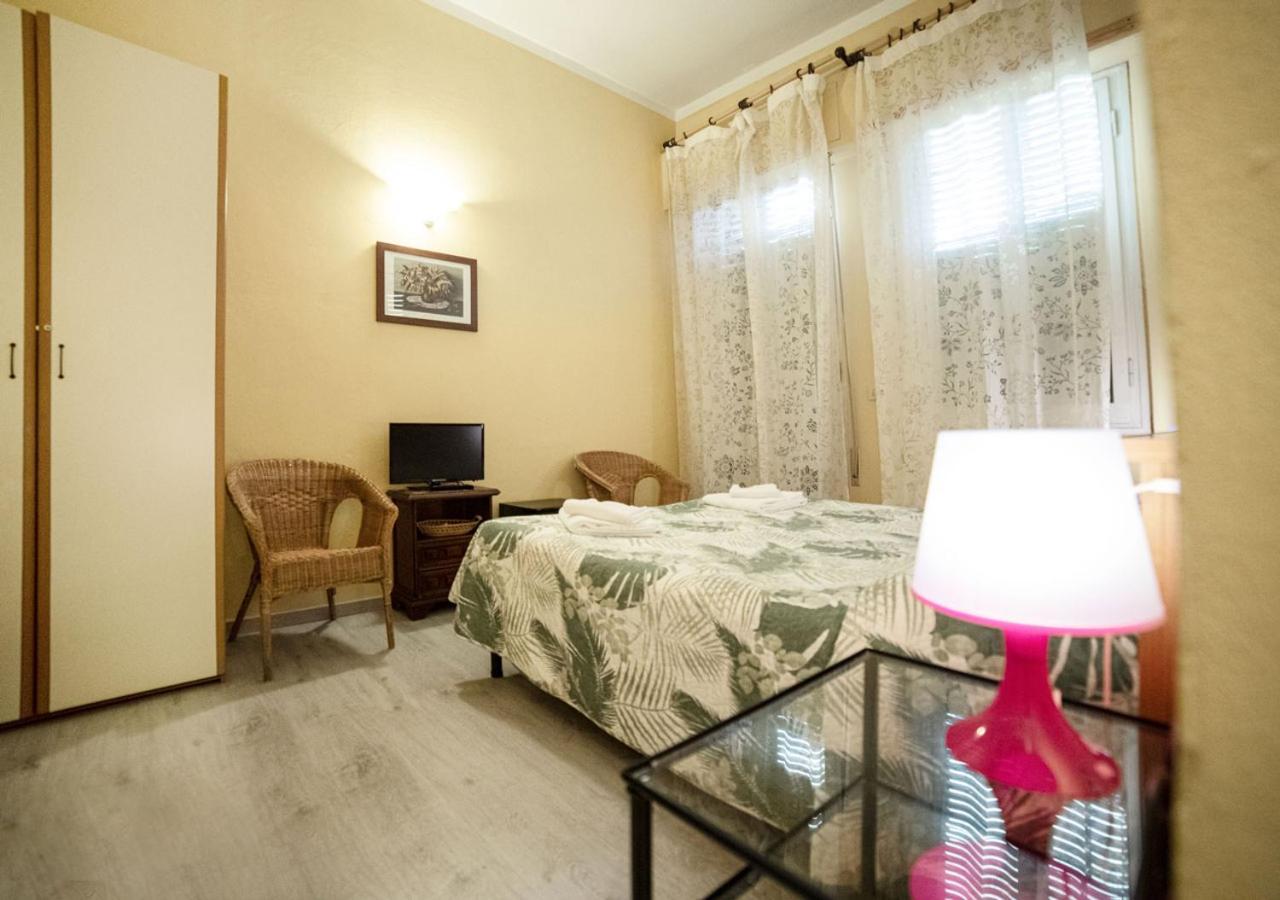 Argentiere Room Apartments Florence Exterior photo